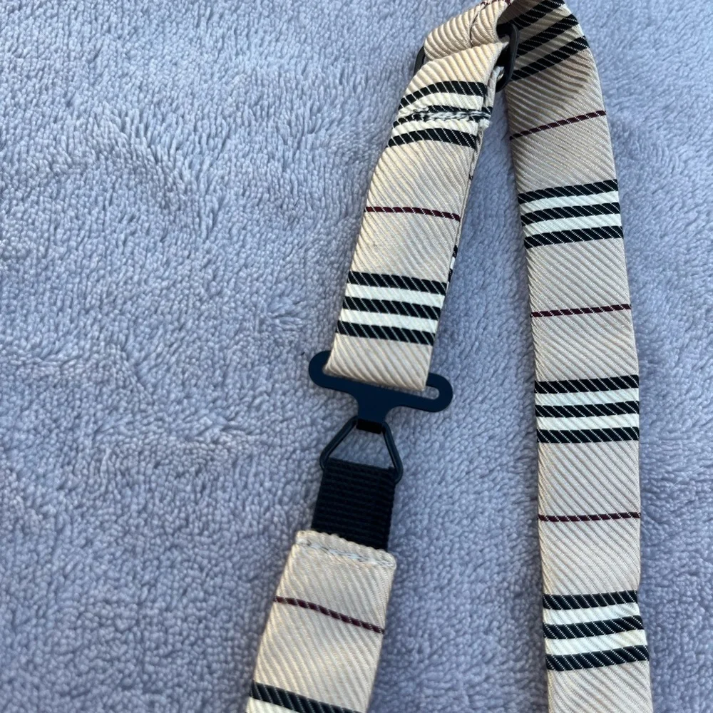 Burberry Kids Necktie (PRICE FIRM❤️)